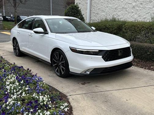 2023 Honda Accord Hybrid Touring
