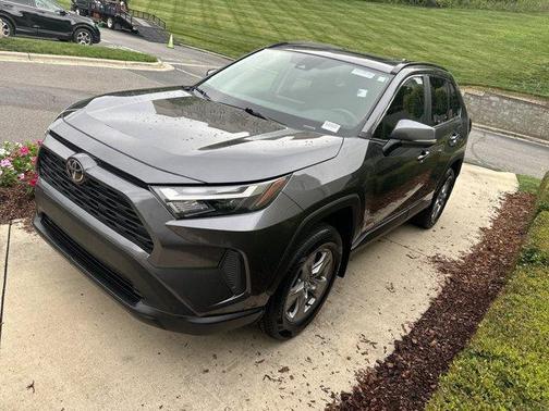 Magnetic Gray Metallic 2024 Toyota RAV4 XLE