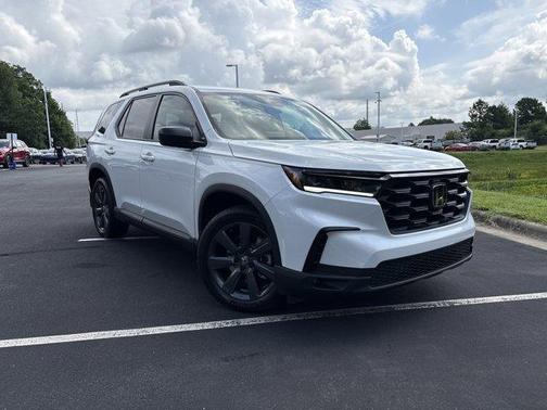 2025 Honda Pilot Sport