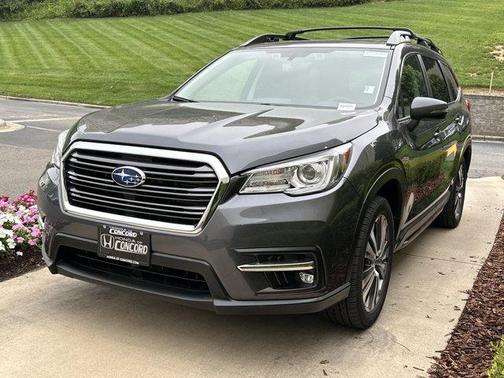 2022 Subaru Ascent Limited 8-Passenger