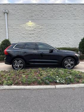 2019 Volvo XC60 T6 Momentum