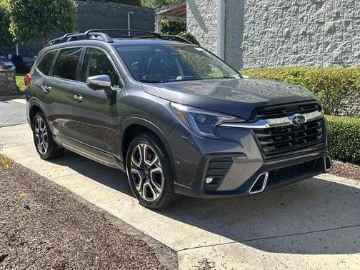 Magnetite Gray Metallic 2023 Subaru Ascent Touring 7-Passenger