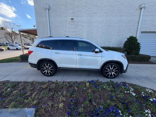 2019 Honda Pilot Touring 7-Passenger