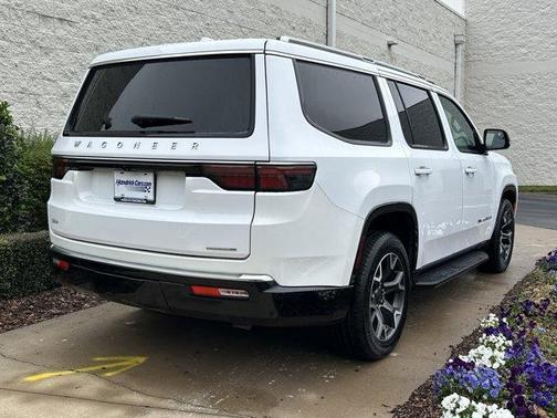2023 Jeep Wagoneer Series III