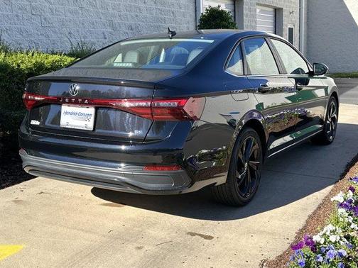 2025 Volkswagen Jetta 1.5T SE