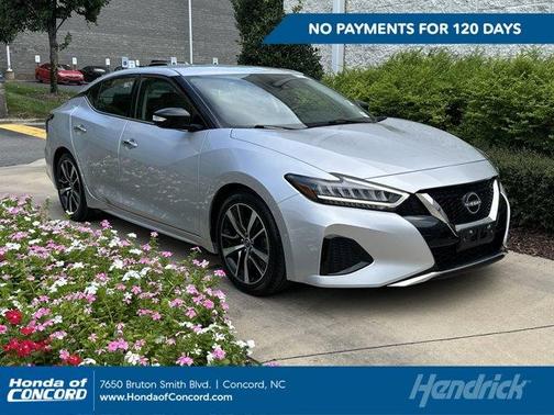 2023 Nissan Maxima SV