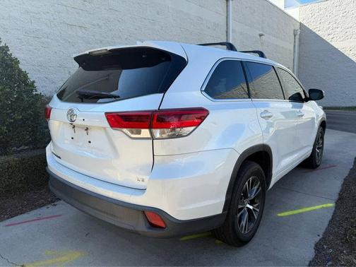 2018 Toyota Highlander LE Plus