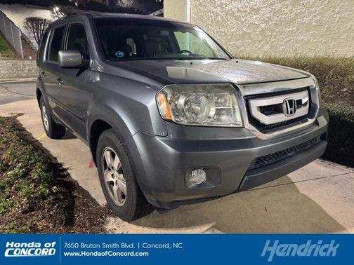 2011 Honda Pilot EX-L w/ Navigation