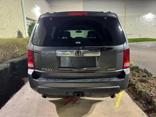 2011 Honda Pilot EX-L w/ Navigation