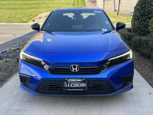Photo 3 of 34 of 2022 Honda Civic Sport