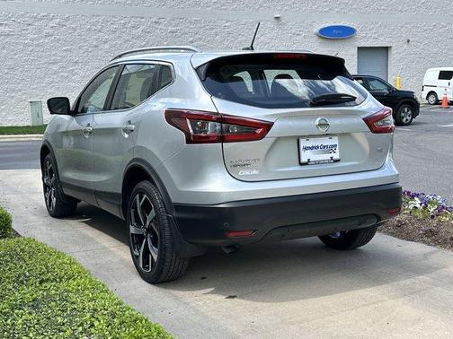 2021 Nissan Rogue Sport SL