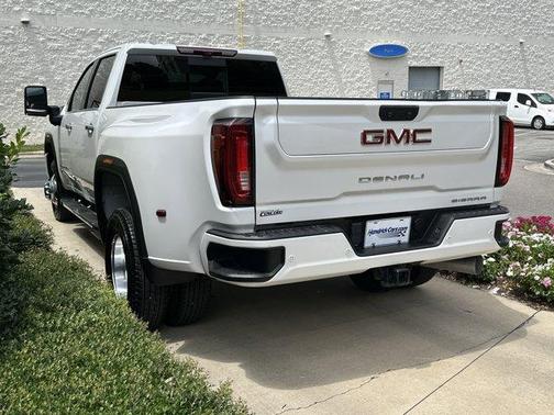 2023 GMC Sierra 3500 Denali