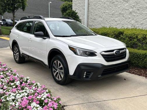 2022 Subaru Outback Base (CVT)