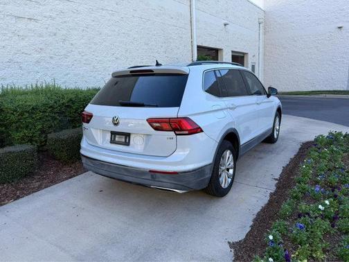 2018 Volkswagen Tiguan 2.0T SE