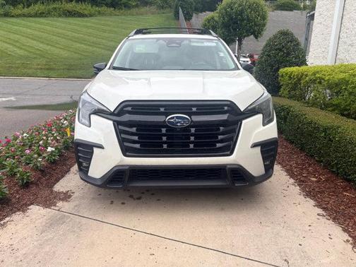 Crystal White Pearl 2023 Subaru Ascent Onyx Edition Limited