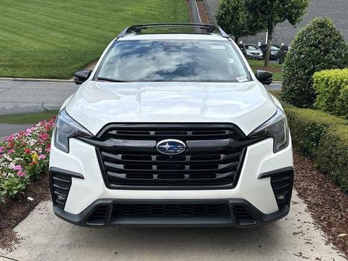 Crystal White Pearl 2023 Subaru Ascent Onyx Edition Limited