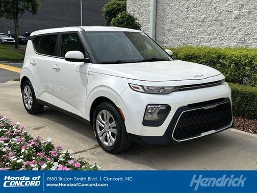 2022 Kia Soul LX