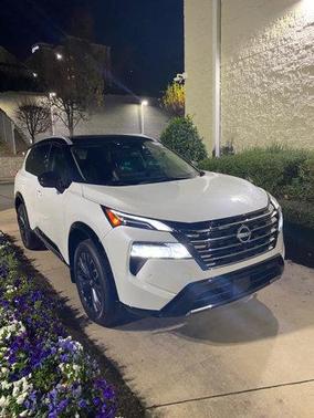 2024 Nissan Rogue Platinum