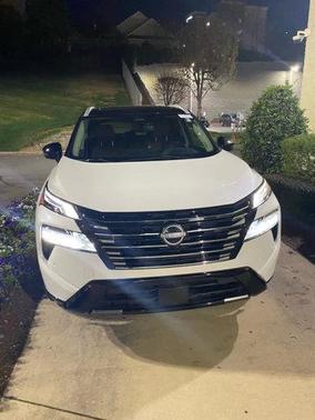 2024 Nissan Rogue Platinum