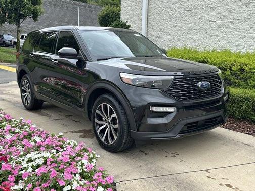 2022 Ford Explorer ST-Line
