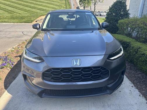 Modern Steel Metallic 2025 Honda HR-V LX