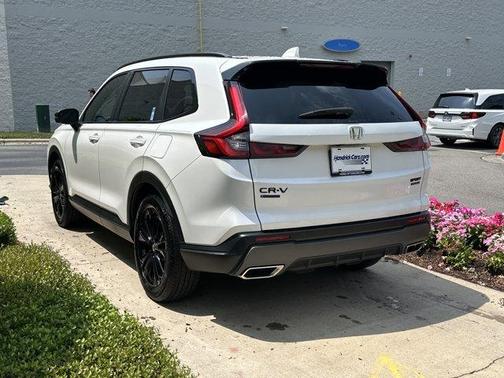 Platinum White Pearl 2026 Honda CR-V Hybrid Sport Touring