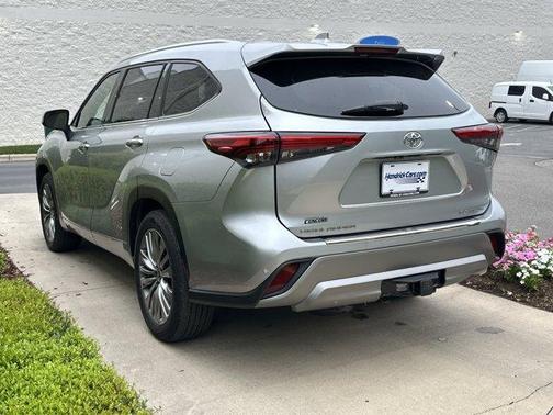 2021 Toyota Highlander Platinum