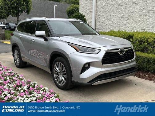 2021 Toyota Highlander Platinum