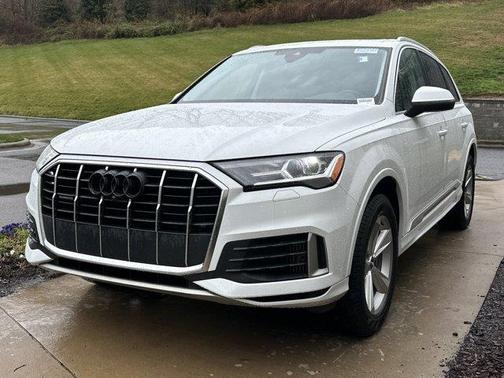 2020 Audi Q7 55 Premium