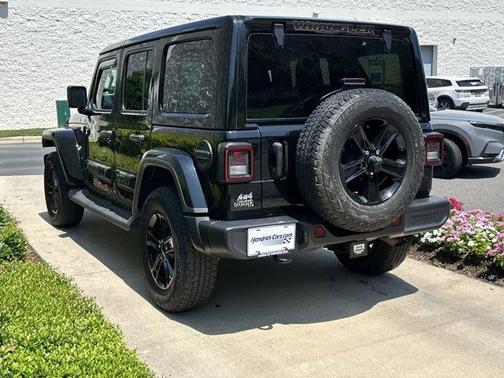 2021 Jeep Wrangler Unlimited Sahara Altitude