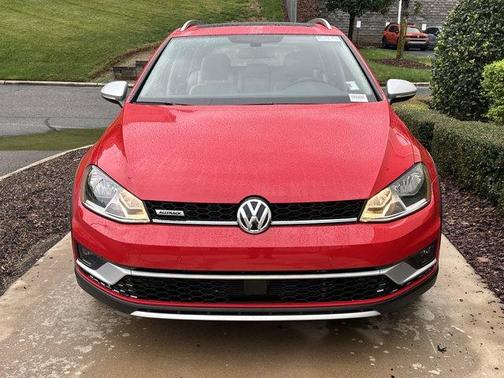 2017 Volkswagen Golf Alltrack TSI SE