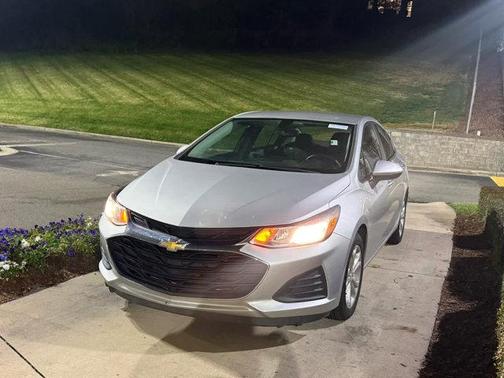 2019 Chevrolet Cruze LS