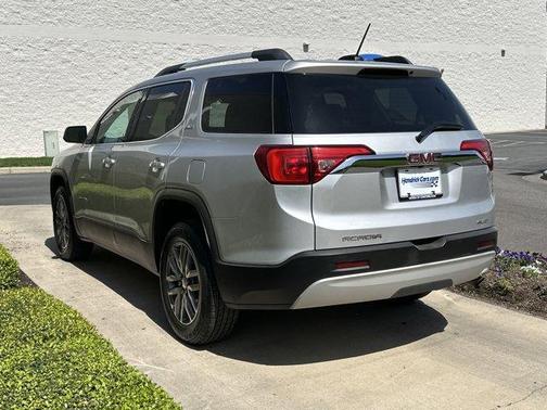 2019 GMC Acadia SLE-2