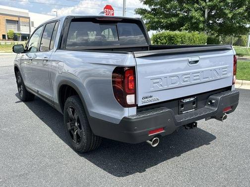2025 Honda Ridgeline Black Edition
