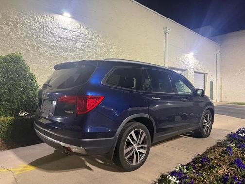 2018 Honda Pilot Touring