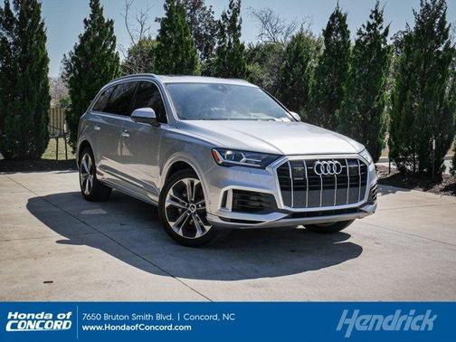 2022 Audi Q7 55 Premium Plus