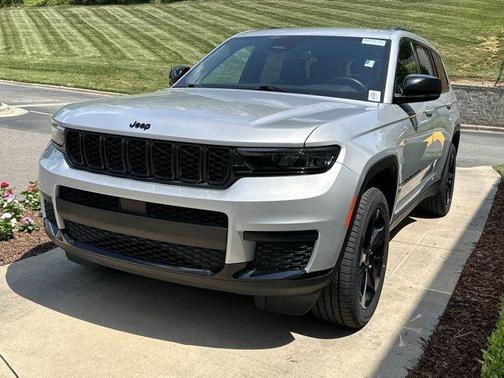 2021 Jeep Grand Cherokee L Laredo