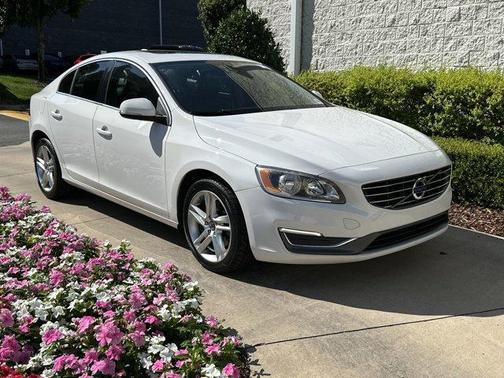 2015 Volvo S60 T5 Premier Plus