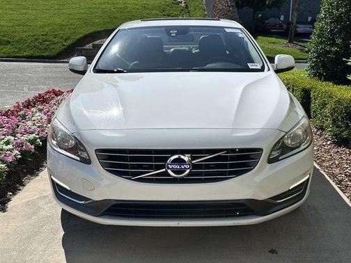 2015 Volvo S60 T5 Premier Plus