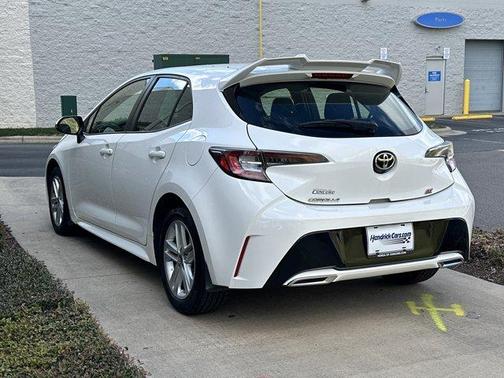 2022 Toyota Corolla Hatchback SE