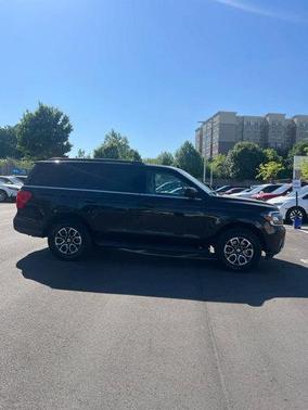 Agate Black 2024 Ford Expedition XLT