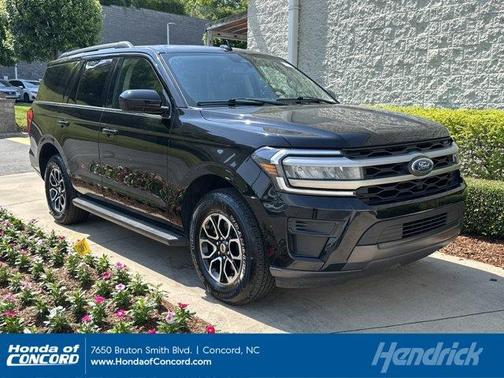 Agate Black 2024 Ford Expedition XLT