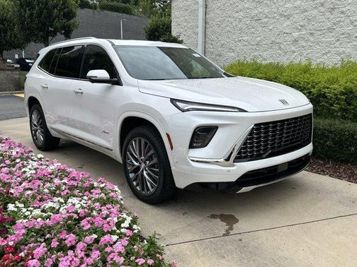 2025 Buick Enclave Avenir