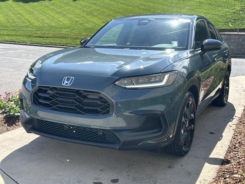Pearl 2024 Honda HR-V Sport