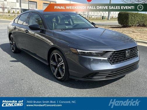 Meteorite Gray Metallic 2026 Honda Accord SE