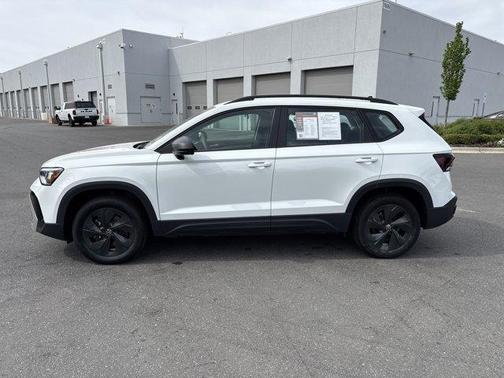 Pure White 2025 Volkswagen Taos 1.5T S