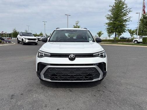 Pure White 2025 Volkswagen Taos 1.5T S