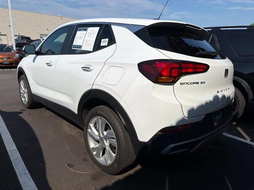 Summit White 2025 Buick Encore GX Preferred