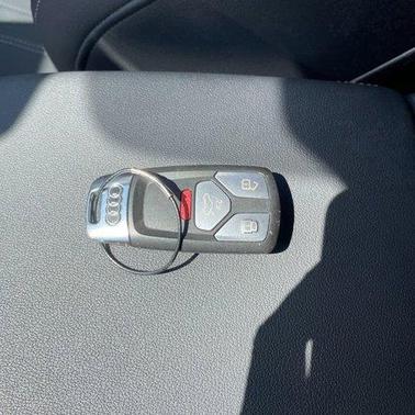 2024 Audi Q5 45 S line quattro Premium