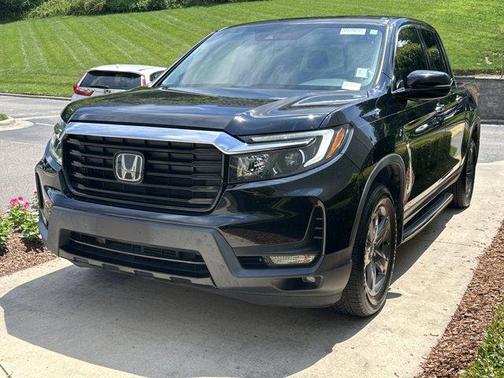 Crystal Black Pearl 2022 Honda Ridgeline RTL-E